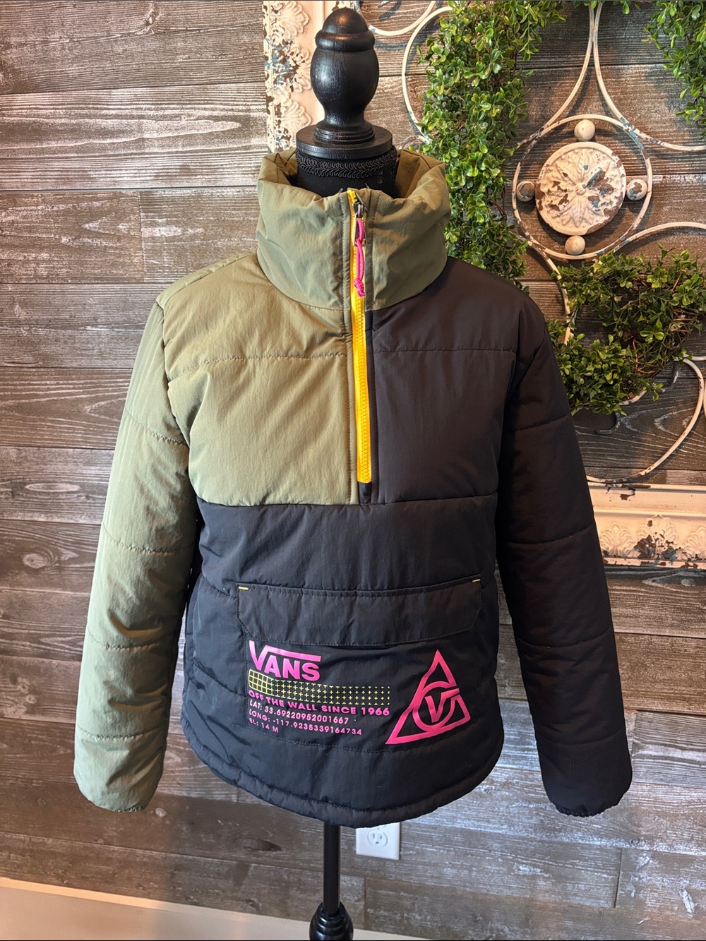 Vans (Size XS) Olive Green & Black Pullover Jacket with Pink Logo